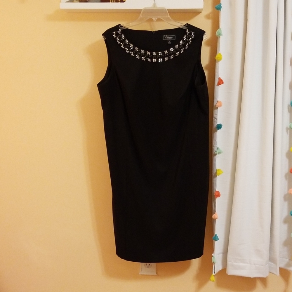 Dressbarn structured cocktail dress